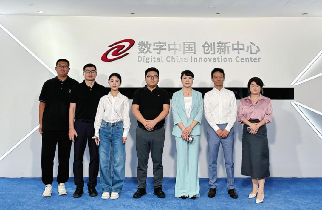 长安汽车杨军华一行到访神州数码和艾弗森贝博ballbet官网，共谋汽车业务创新之道